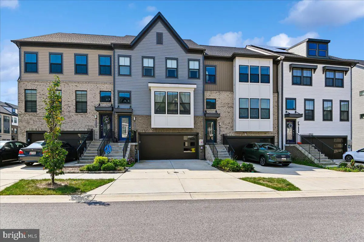 612 Lakemont Dr, Glen Burnie, MD 21060 - #1