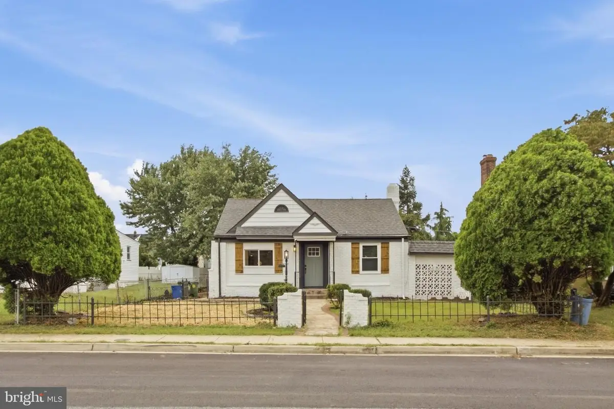 19 Seward Ave, Baltimore, MD 21225 - #1