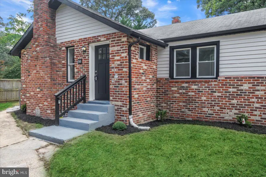 94 Pine Rd, Pasadena, MD 21122 - #3