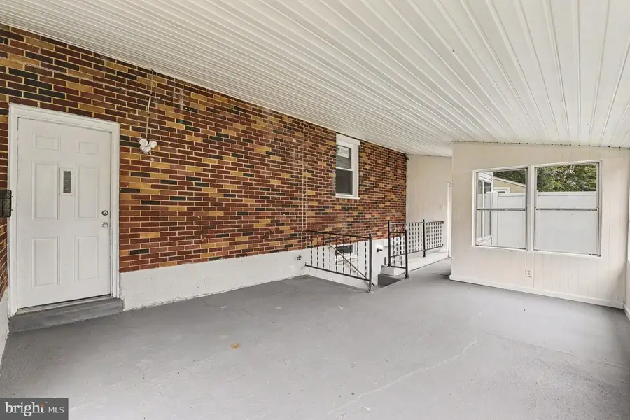1209 Whitman Dr, Glen Burnie, MD 21061 - #2