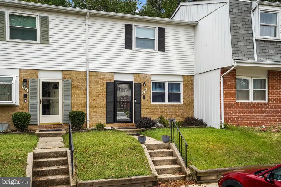 426 Ellwell Ct, Glen Burnie, MD 21061 - #2