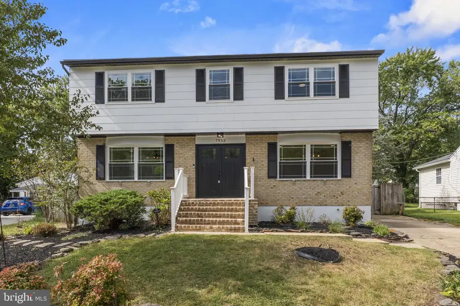 7952 Cross Creek Dr, Glen Burnie, MD 21061 - #2