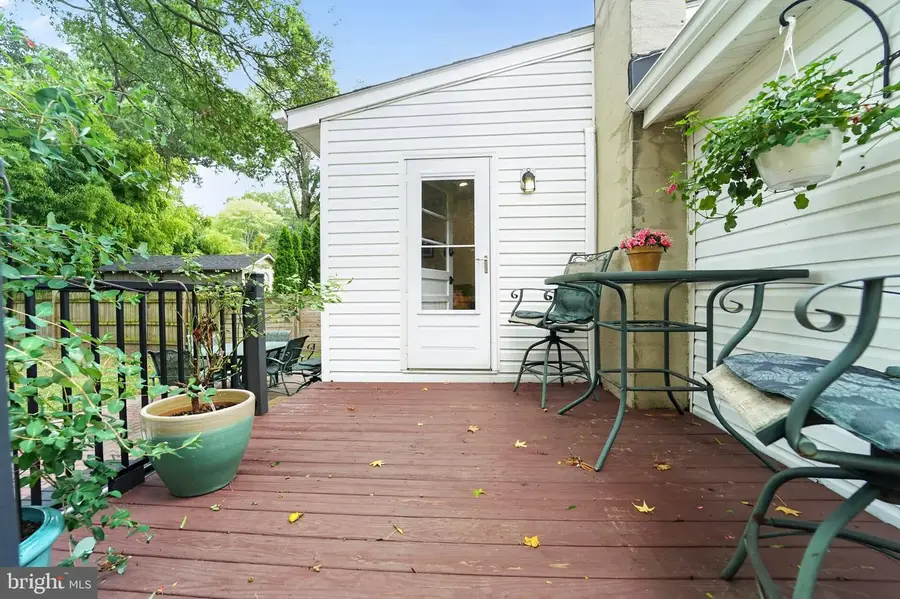 206 Linden Ave, Edgewater, MD 21037 - #3