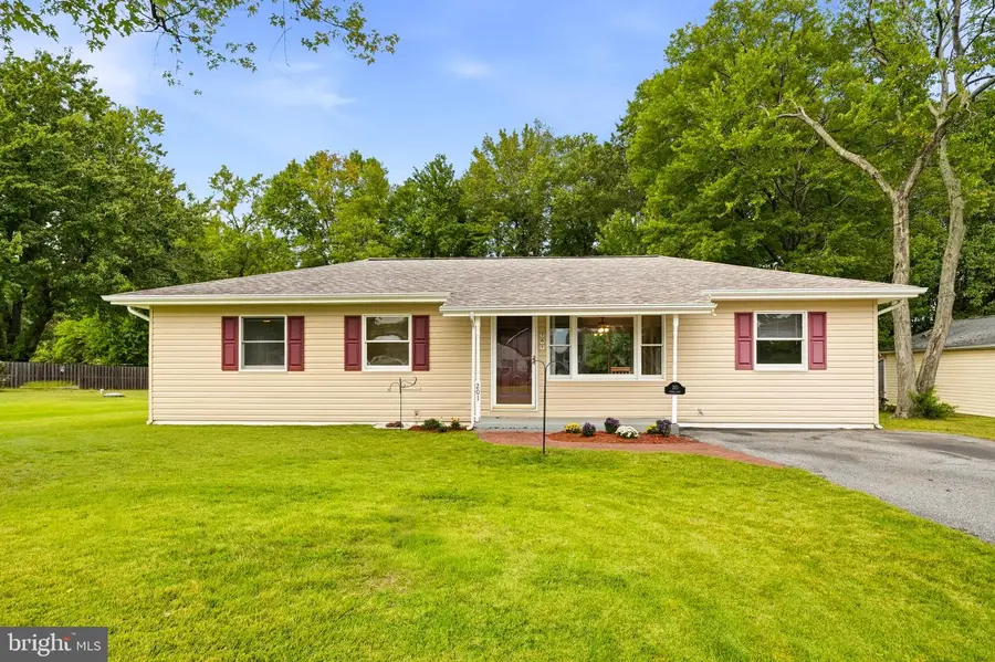 201 Cedar Ln, Edgewater, MD 21037 - #2
