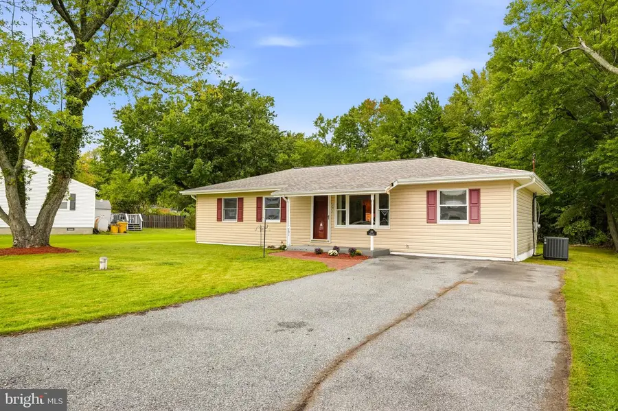 201 Cedar Ln, Edgewater, MD 21037 - #3