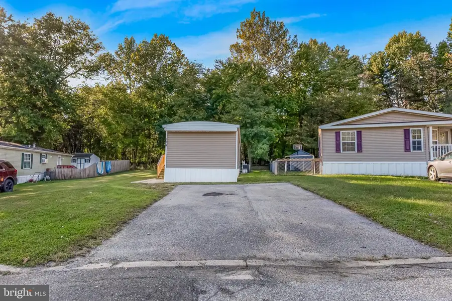 214 Jaguar Dr, Lothian, MD 20711 - #2