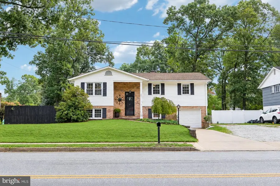 261 Magothy Bridge Rd, Pasadena, MD 21122 - #2