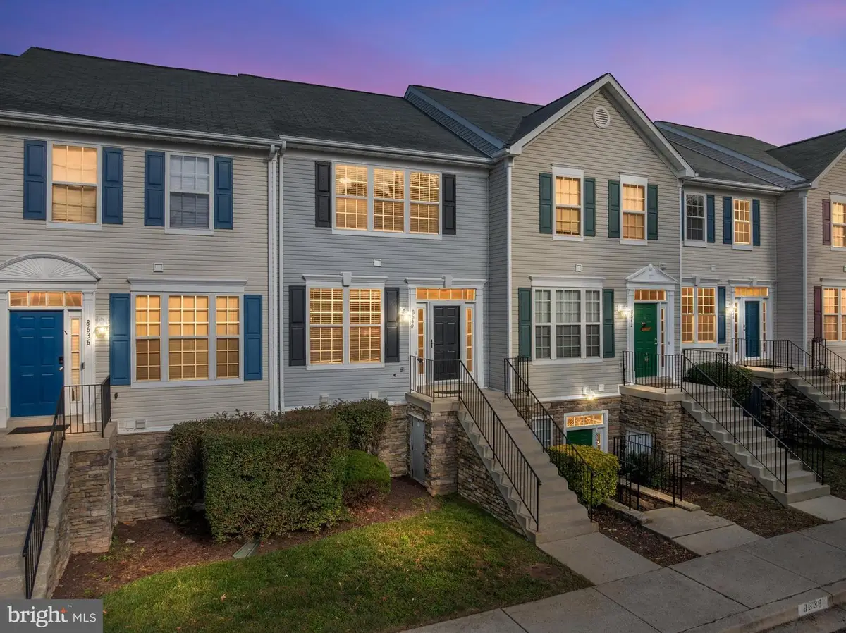 8640 Willow Leaf Ln, Odenton, MD 21113 - #1