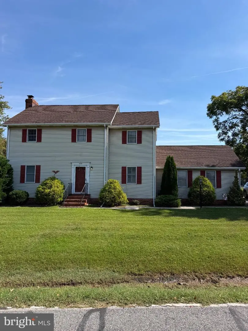 6161 Owings Beach Rd, Deale, MD 20751 - #2