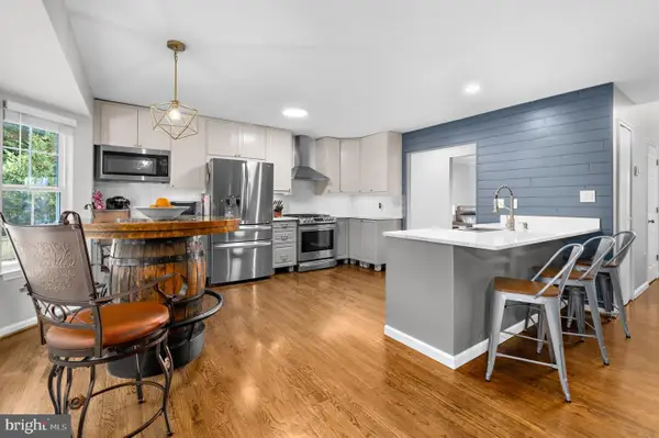 8111 Sagamore Way, PASADENA, MD 21122