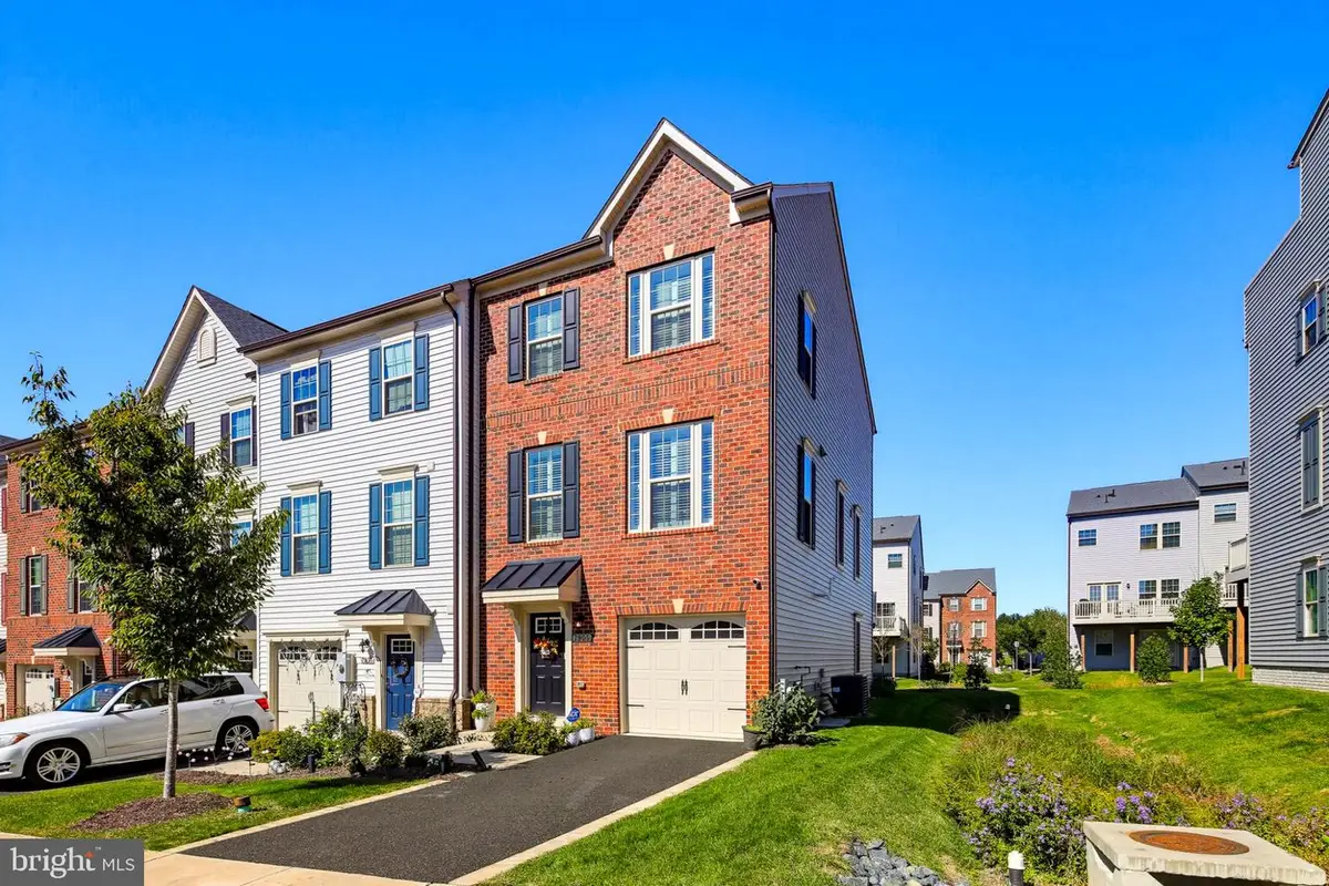 7905 Mine Run Rd, Hanover, MD 21076 - #1