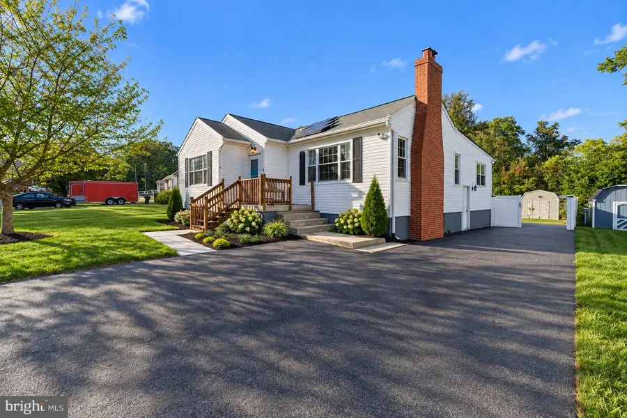 708 Seagrove Rd, Glen Burnie, MD 21060 - #2