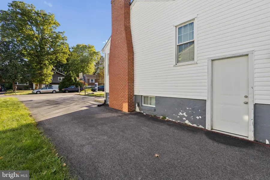 708 Seagrove Rd, Glen Burnie, MD 21060 - #3