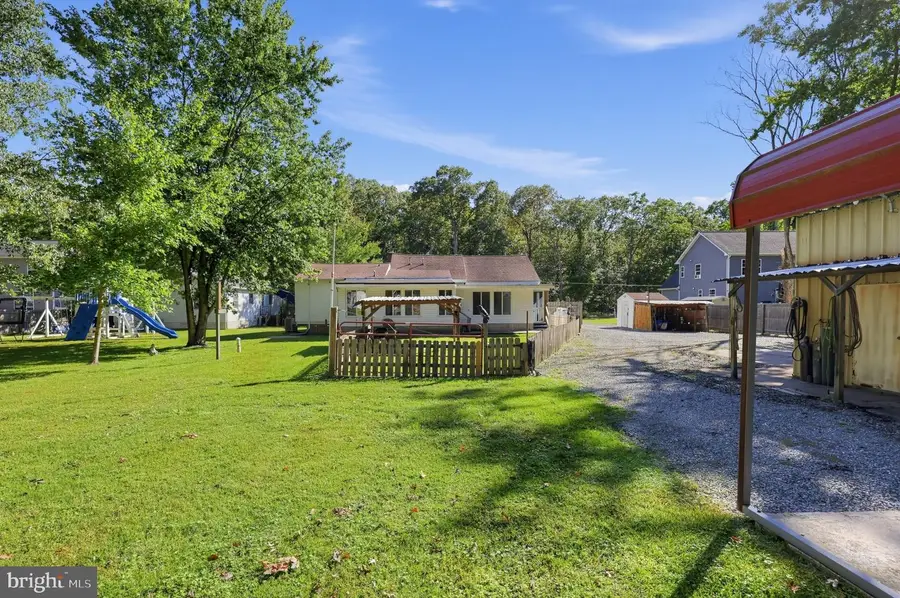 1462 Columbia Beach Rd, Shady Side, MD 20764 - #3