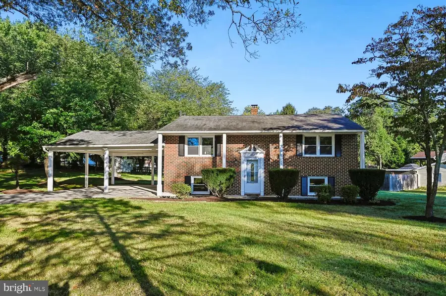402 Aurora Dr, Millersville, MD 21108 - #3