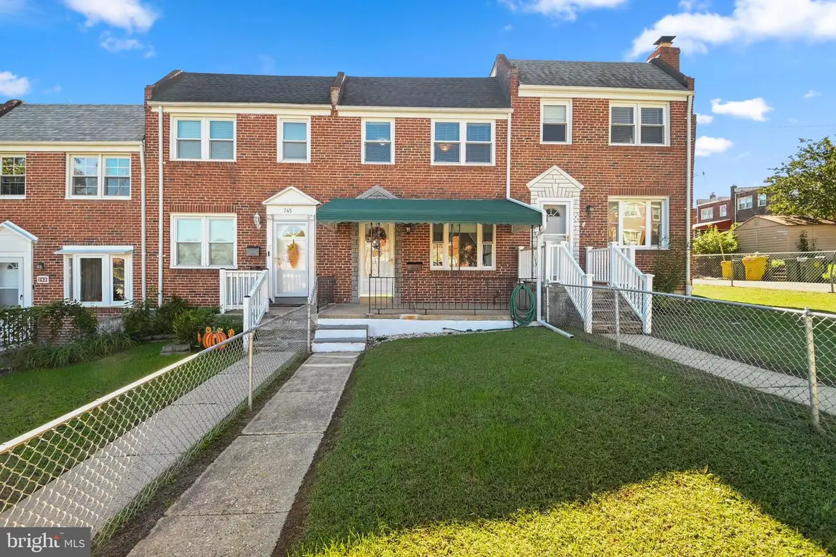 747 Old Riverside Rd, Baltimore, MD 21225 - #1