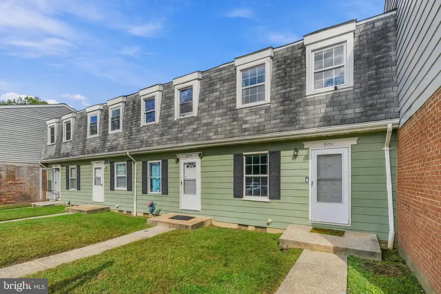 8241 Parham Ct, Severn, MD 21144 - #2