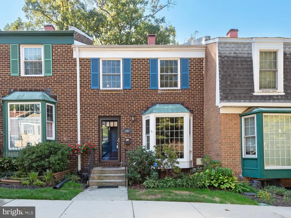 1640 Angus Ct, Crofton, MD 21114 - #1
