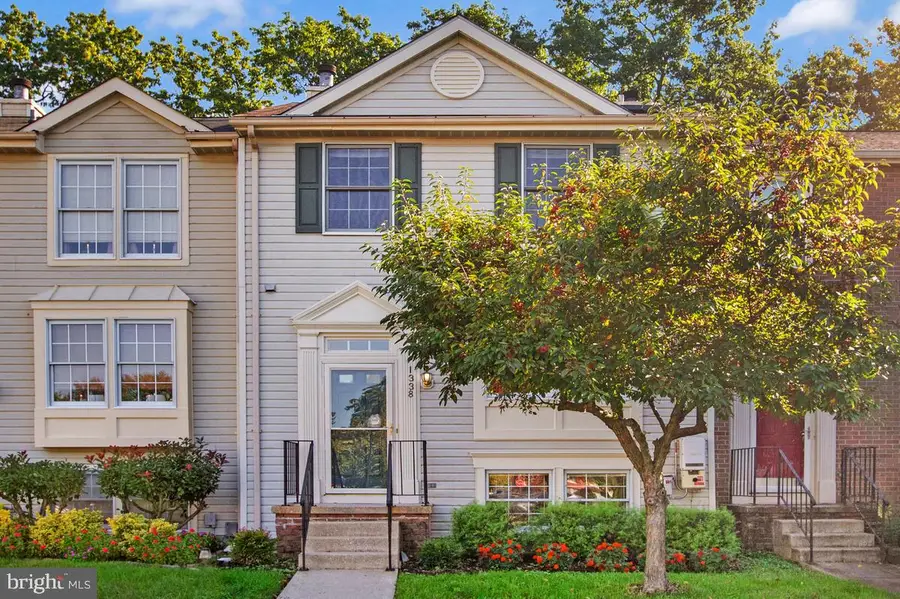 1338 Hollow Glen Ct, Chestnut Hill Cove, MD 21226 - #2