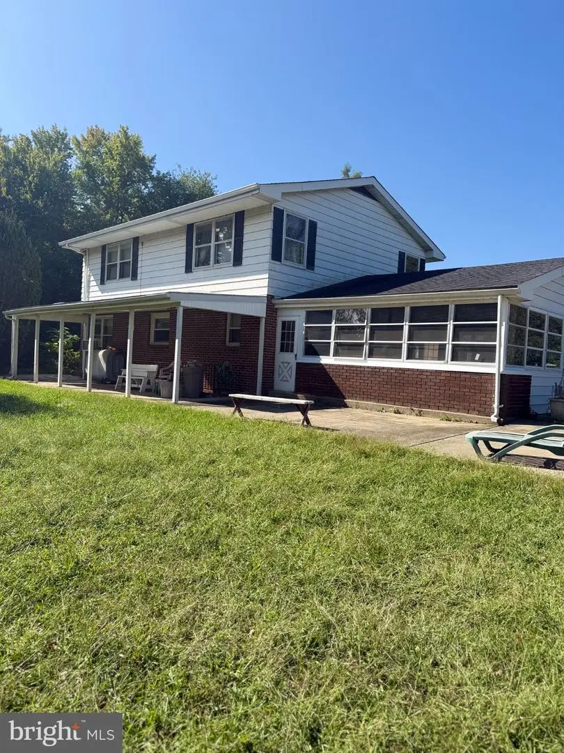 7667 Locust Grove Rd, Glen Burnie, MD 21060 - #1