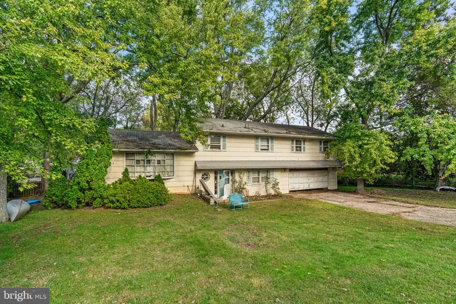 30 Robinson Rd, Severna Park, MD 21146 - #2