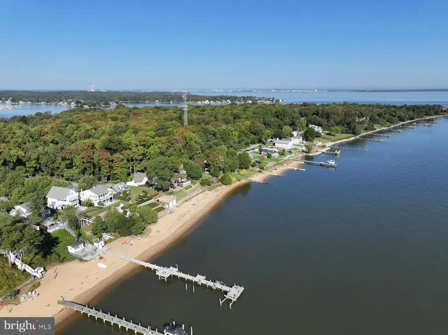 8163 Bayside Dr, Pasadena, MD 21122 - #3
