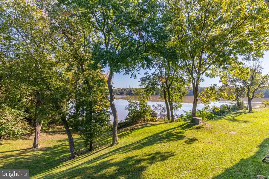 361 Gatewater Ct #202, Glen Burnie, MD 21060 - #3