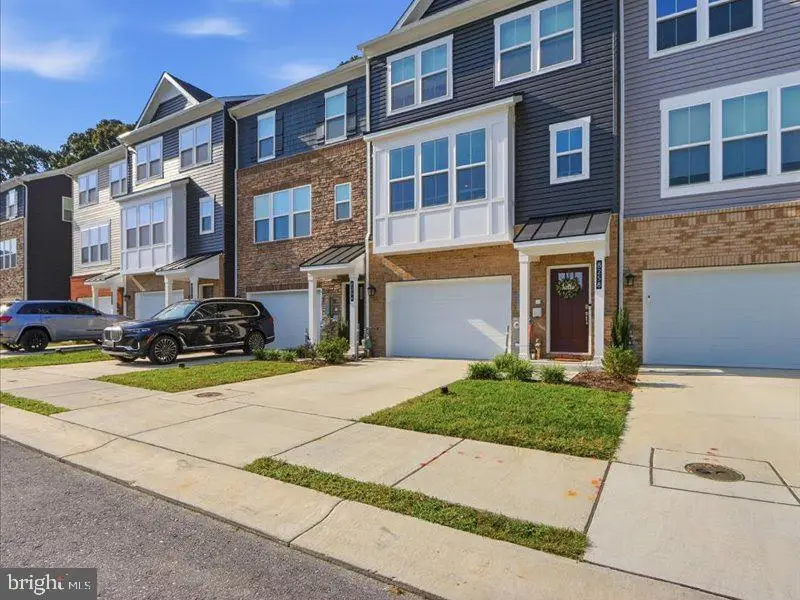 8258 Longford Rd, Millersville, MD 21108 - #3