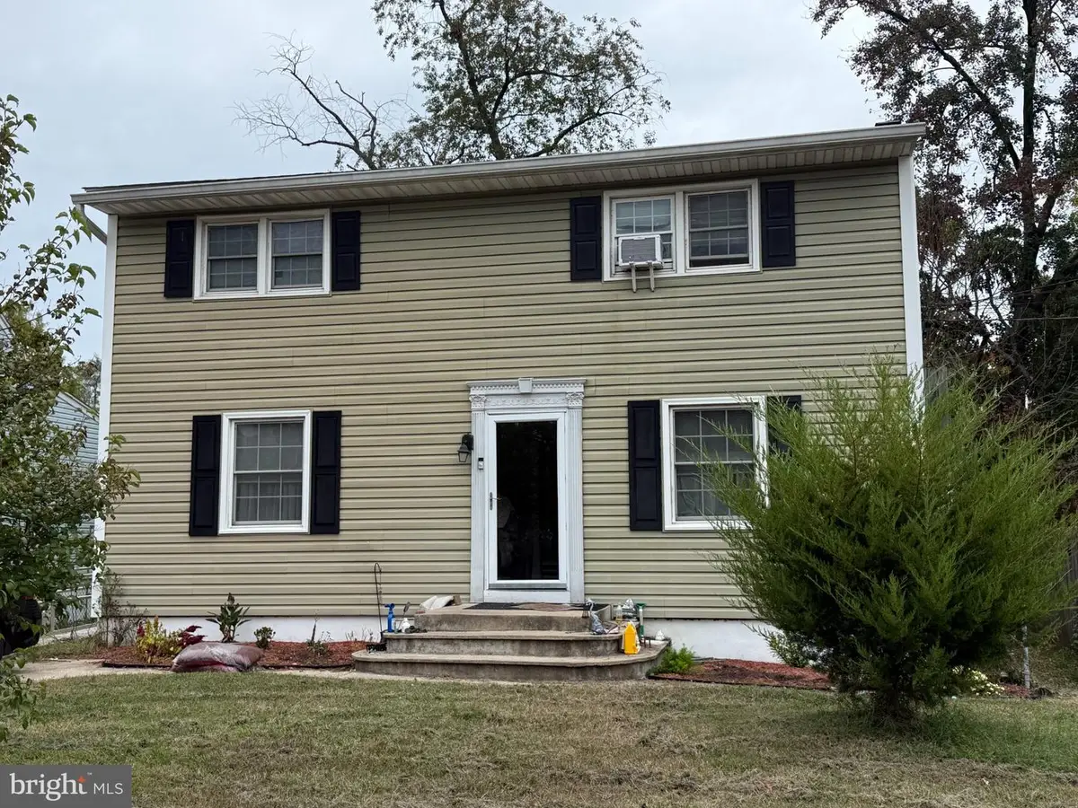 800 Meadowbrook Rd, Glen Burnie, MD 21061 - #1