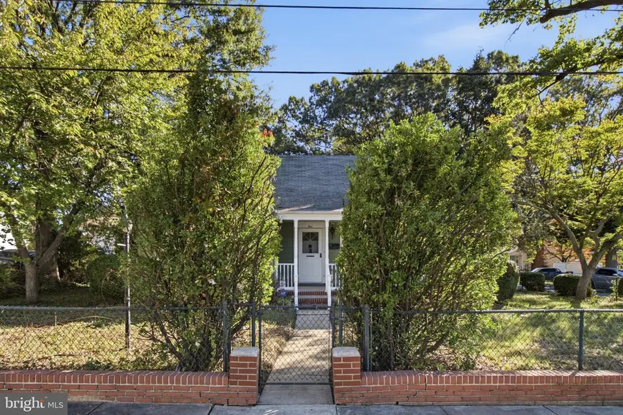 1 Baltimore Ave, Glen Burnie, MD 21061 - #3