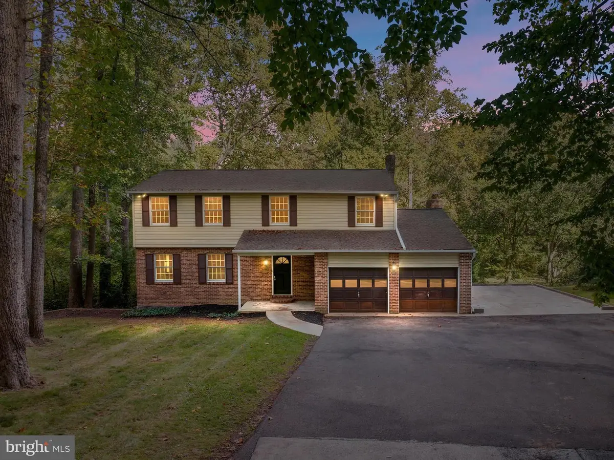 5200 Cottonwood Dr, Lothian, MD 20711 - #1
