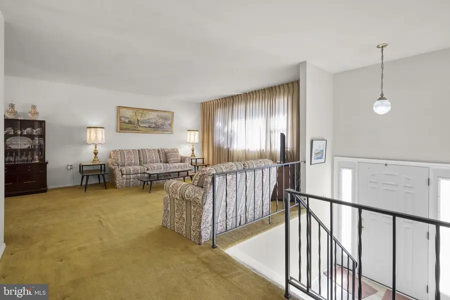 402 Elmwood Ct, Arnold, MD 21012 - #3