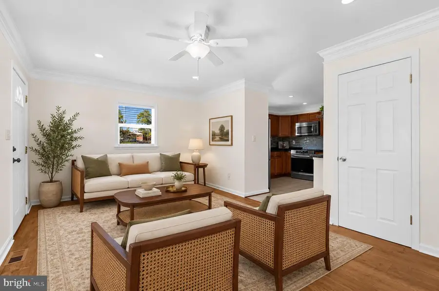 7847 Cheverly Ln, Glen Burnie, MD 21060 - #3