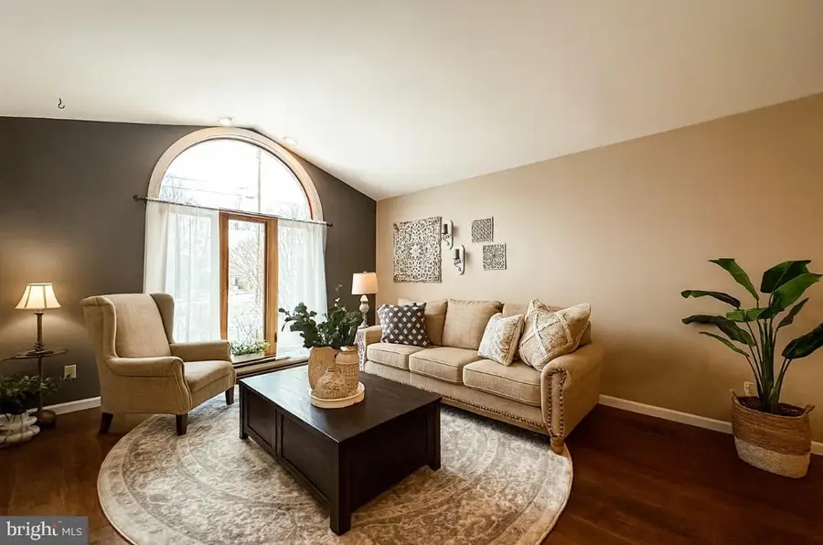 11028 Ramblewood Dr Nw, La Vale, MD 21502 - Image #3