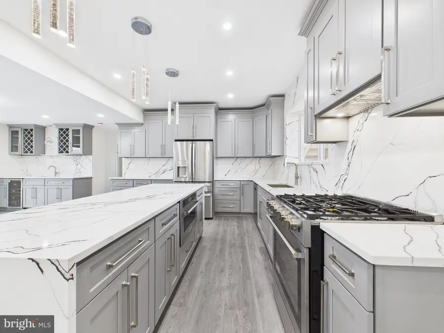 820 E Oldtown Rd, Cumberland, MD 21502 - #3