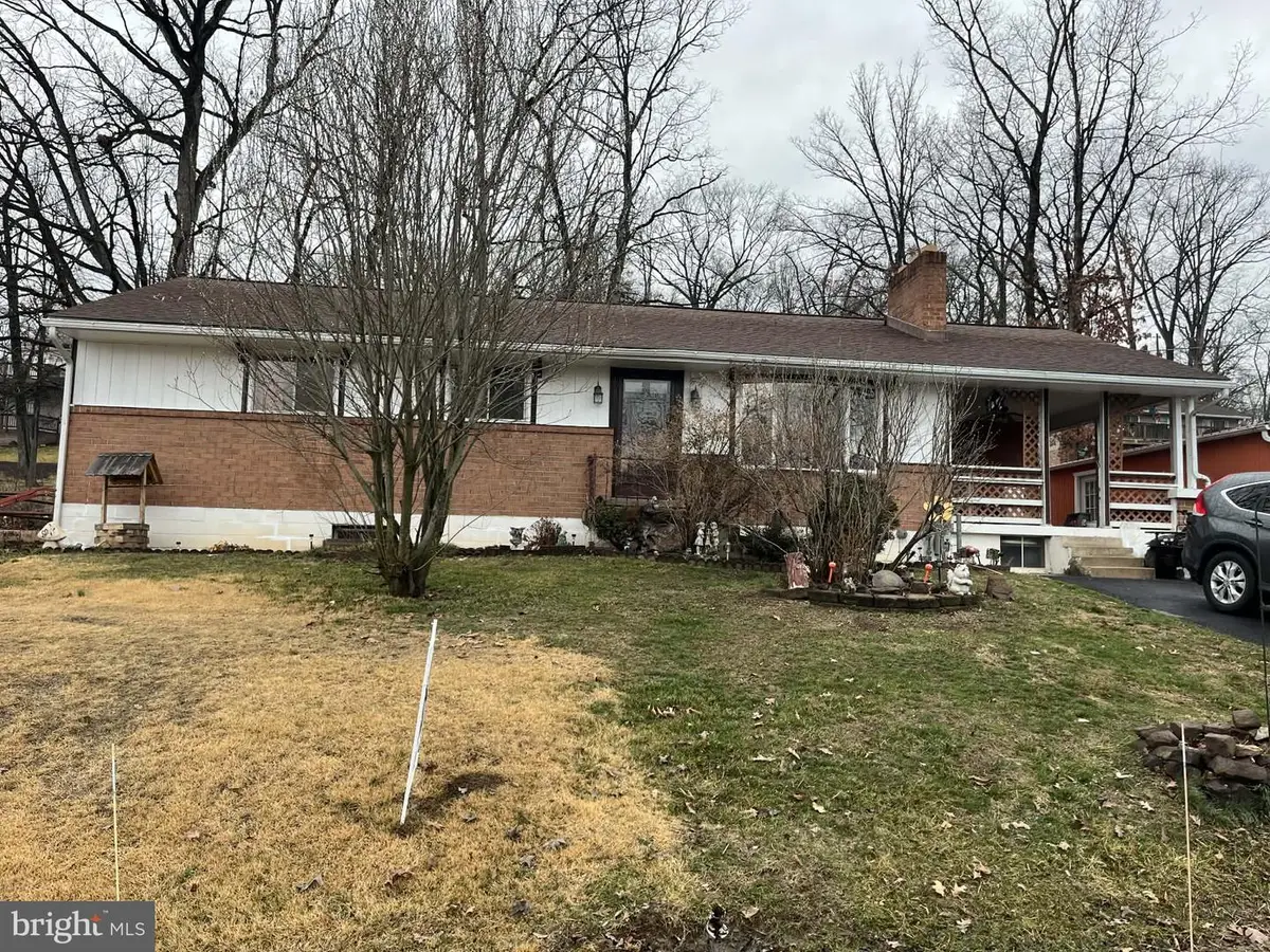 11806 Bayberry Ave, Cumberland, MD 21502 - #1