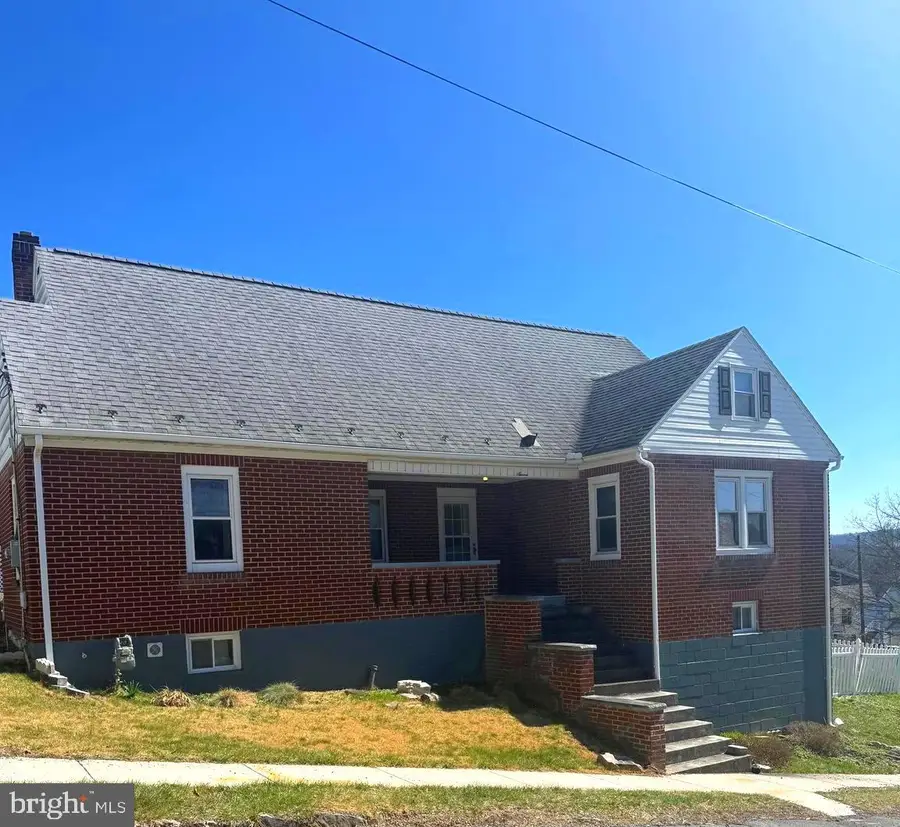212 E Main St, Frostburg, MD 21532 - #2