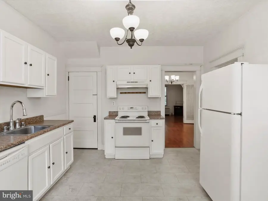 615 Patterson Ave, Cumberland, MD 21502 - #3