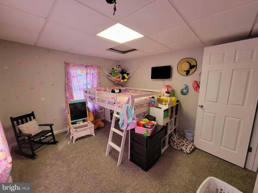 11904 Iris Ave, Cumberland, MD 21502 - #3