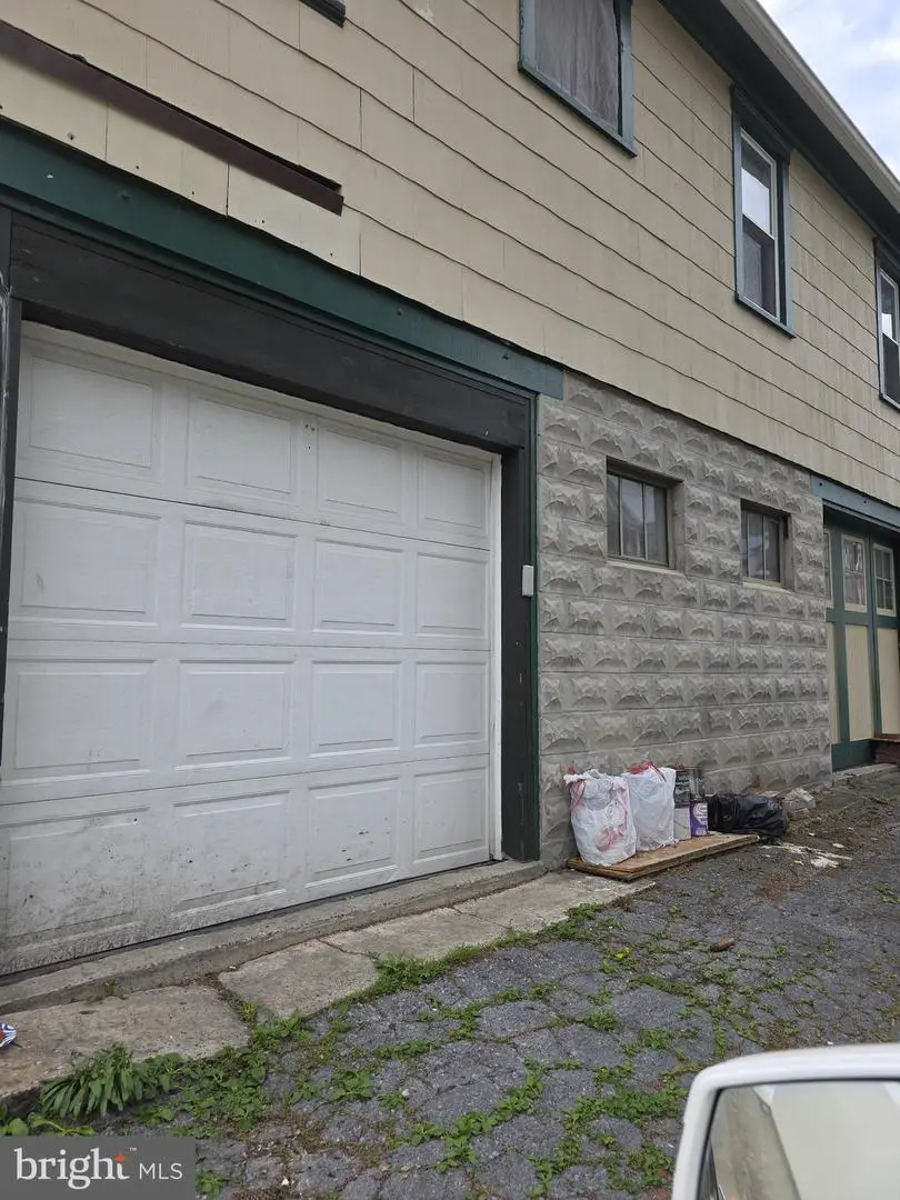 511 Shriver Ave, Cumberland, MD 21502 - #2