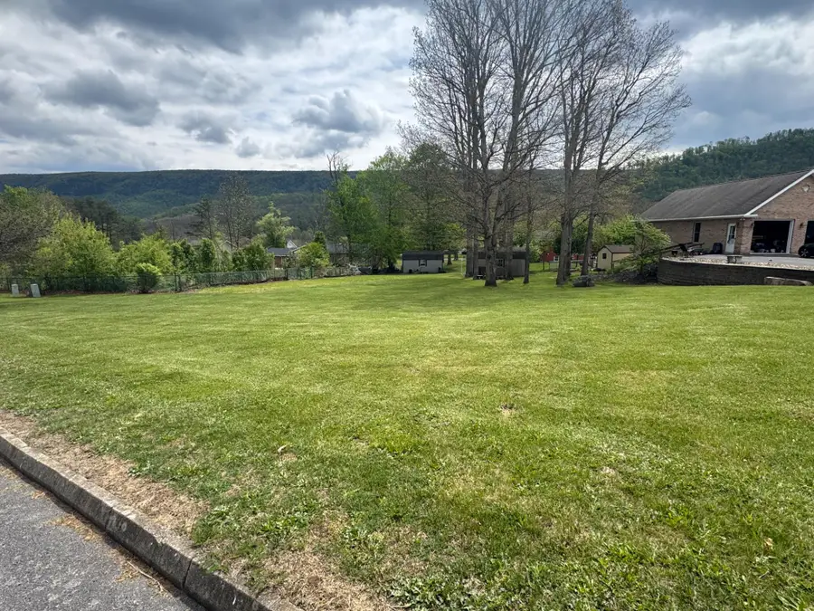 Rolling Oak Dr, Ellerslie, MD 21529 - #2
