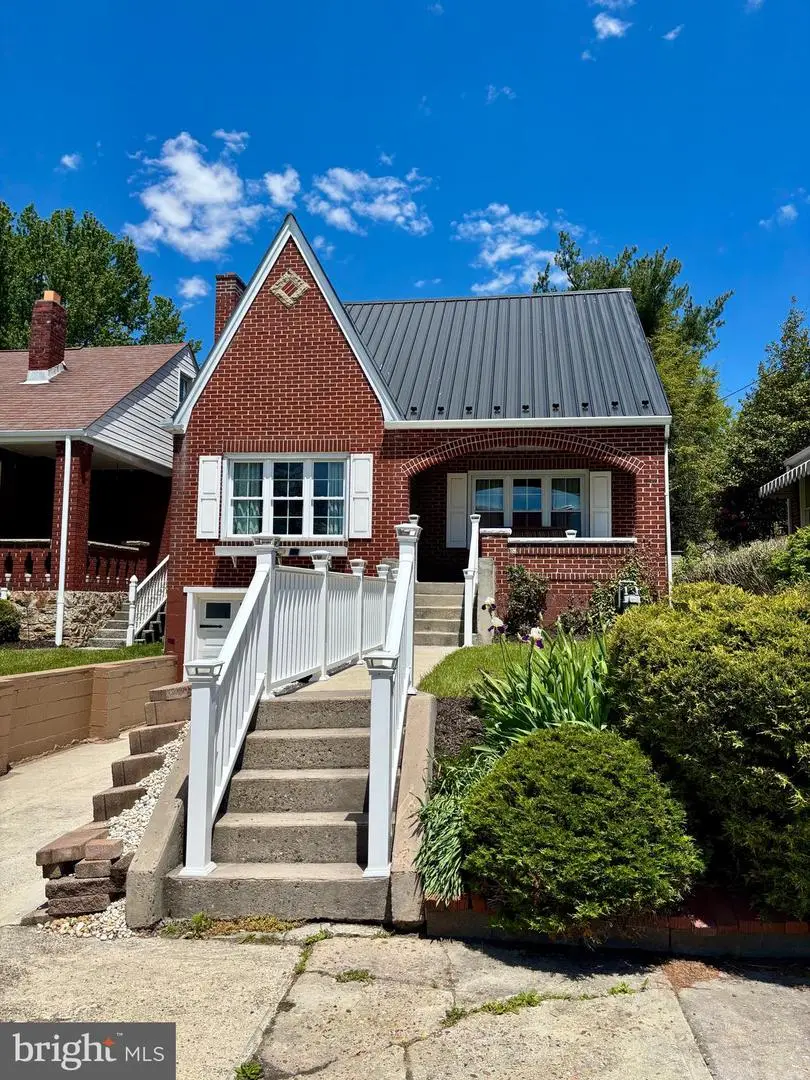 126 Washington St, Frostburg, MD 21532 - #2