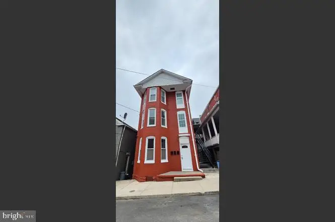 236 Glenn St, Cumberland, MD 21502 - #1