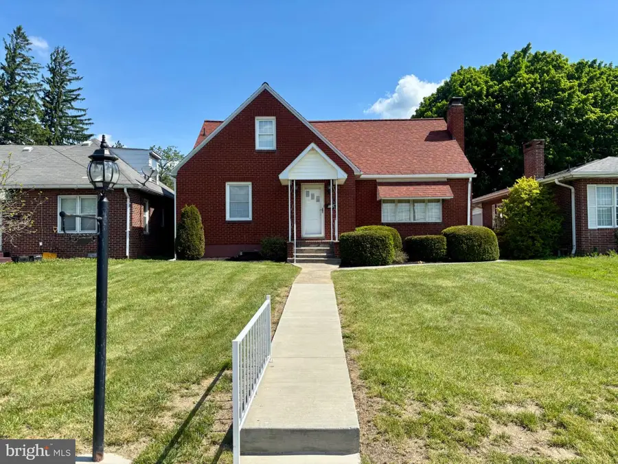 174 Washington St, Frostburg, MD 21532 - #2