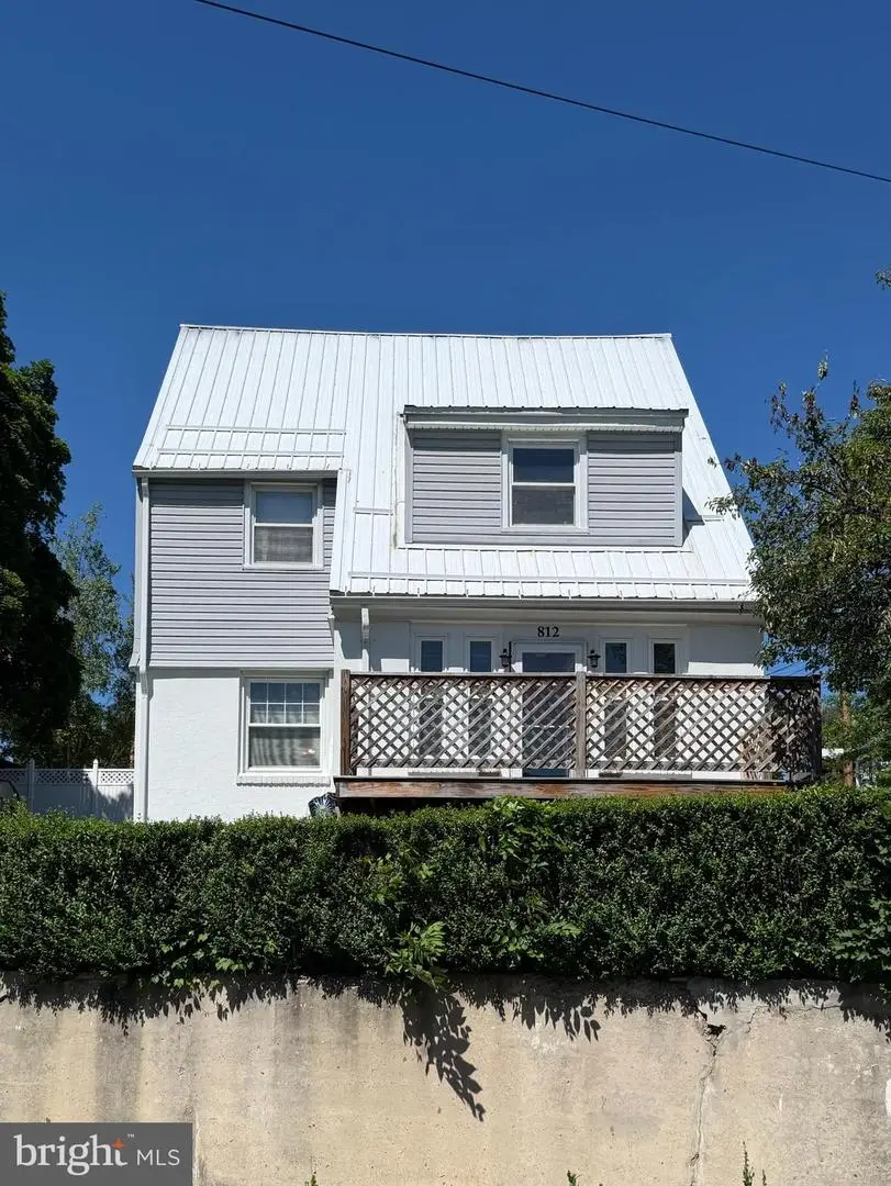 812 Fayette St, Cumberland, MD 21502 - #1