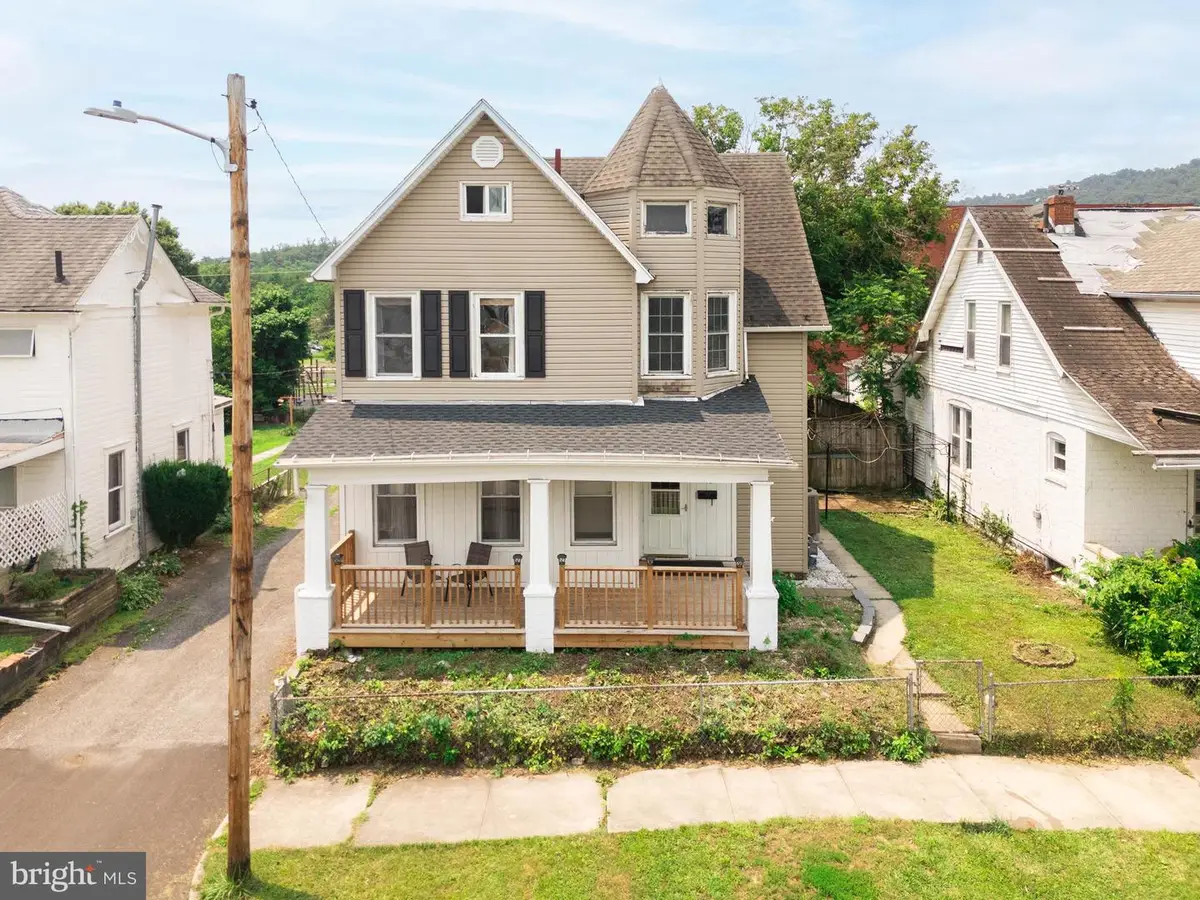 121 Humbird St, Cumberland, MD 21502 - #1