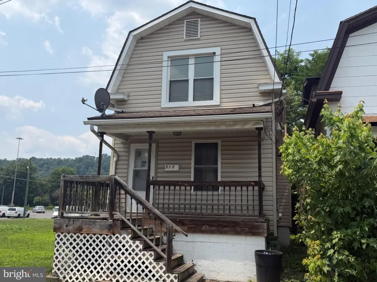 313 S Cedar St, Cumberland, MD 21502 - #1