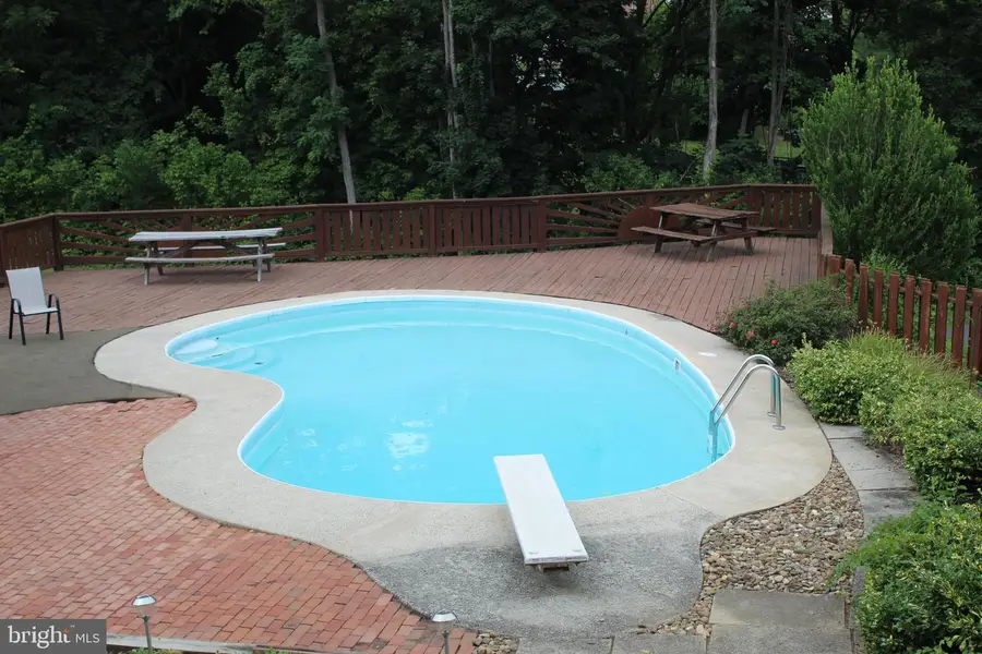 11909 Mulberry Ave, Cumberland, MD 21502 - #2