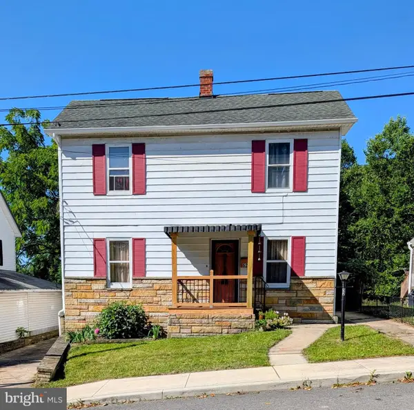 52 Linden St, FROSTBURG, MD 21532