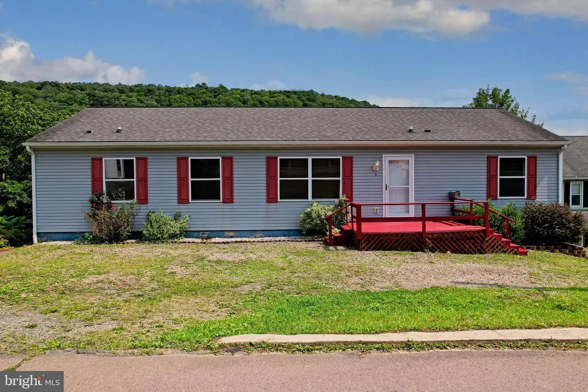 8 Furnace St, Lonaconing, MD 21539 - #1